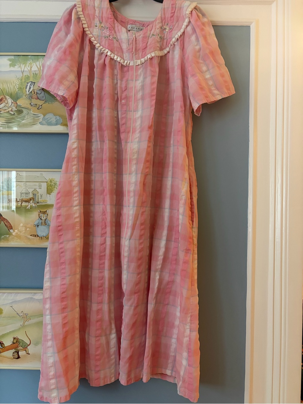 Vintage celestial dreams pink gingham house dress muumuu nightgown